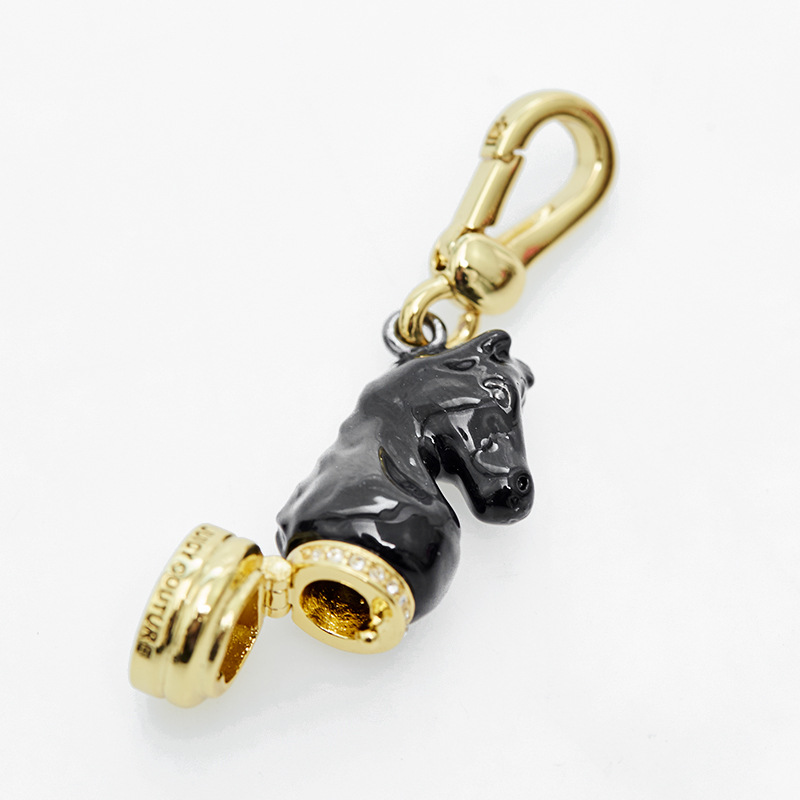 Wholesale enamel-glazed black horse head chess pendant, niche fashion, openable bag charm for men and women. - Image 4