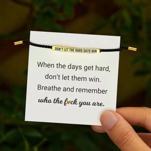 Popular DIY stainless steel curved tube motivational bracelet from Europe and America, adjustable drawstring braided bracelet with card.