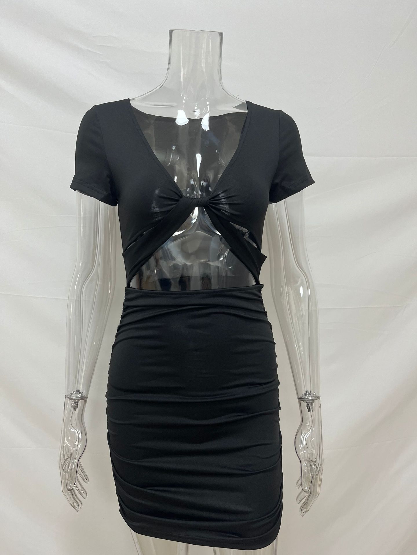 2024 Amazon cross-border women's short-sleeved summer foreign trade wholesale European and American sexy V-neck waist-revealing hip dress - Image 8
