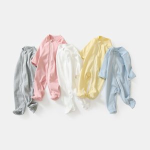 Baby crawling clothes with long sleeves, solid color cotton, two-way zipper, spring and autumn baby romper, one-piece clothes