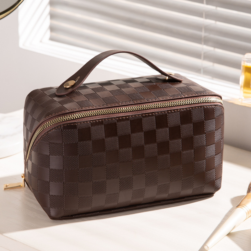 Checkered pillow cosmetic bag for women High-value portable large-capacity waterproof toiletry bag travel cosmetic storage bag - Image 19