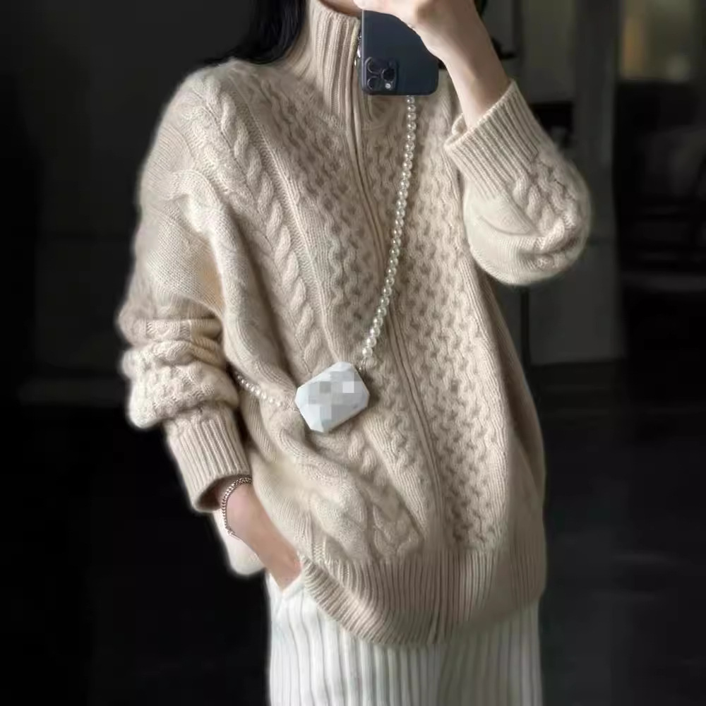 Heavyweight, thickened women's turtleneck zip-up cable knit cashmere cardigan, soft, cozy, loose-fitting short sweater, wool top, coat. - Image 2