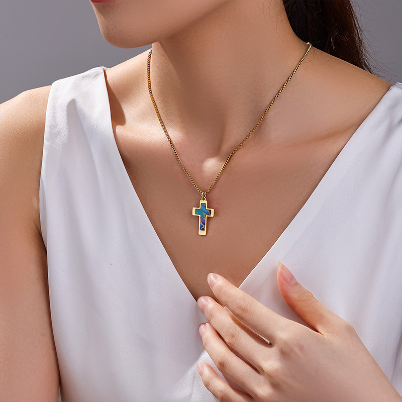 Xuping's new fashionable stainless steel 14k color cross necklace, European and American style, unique hip-hop trendy jewelry for women. - Image 2