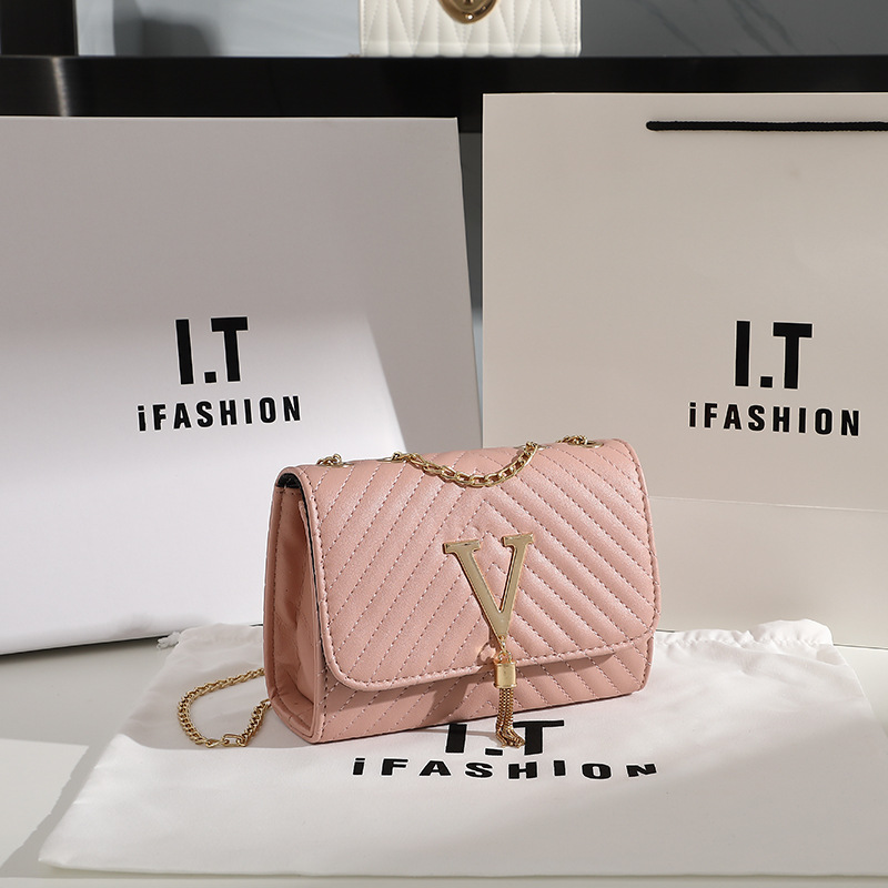 Trendy women's bag 2021 new fashion striped embroidered shoulder bag V-shaped tassel decoration messenger bag - Image 7