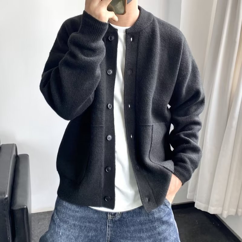New men's knitted cardigan for autumn and winter, trendy brand, solid color, simple and stylish, thick and designed, youthful sweater coat. - Image 3