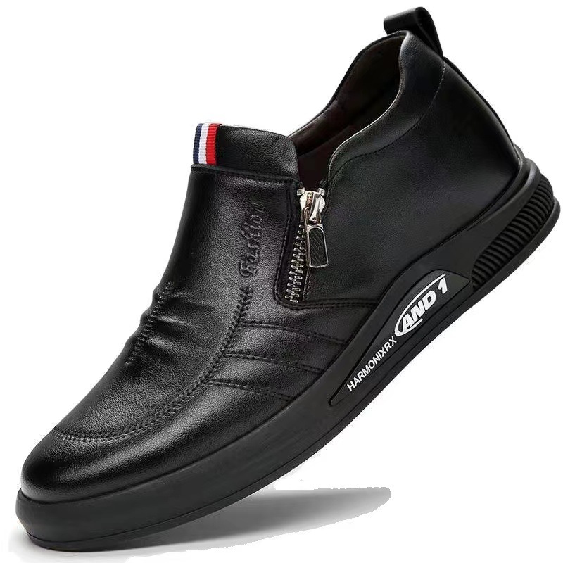 2023 new men's casual leather shoes fashion all-match inner heightened white shoes cover feet spring and summer British men's cross-border Doudou shoes