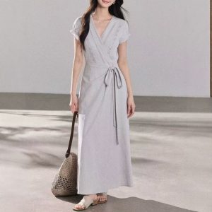 Linen-Tencel blend jacquard dress, elegant waist-cinching short-sleeved tie-waist long dress for women.