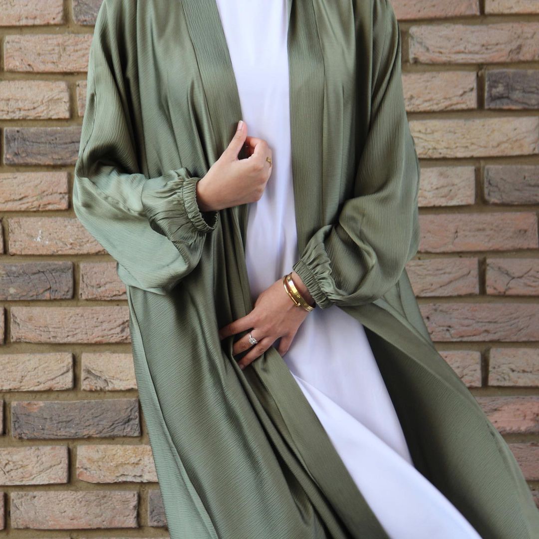Spot cross-border European and American Muslim women's bubble satin cardigan robe Middle East Dubai long-sleeved dress Muslim - Image 9