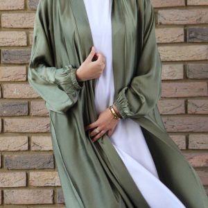 Spot cross-border European and American Muslim women's bubble satin cardigan robe Middle East Dubai long-sleeved dress Muslim