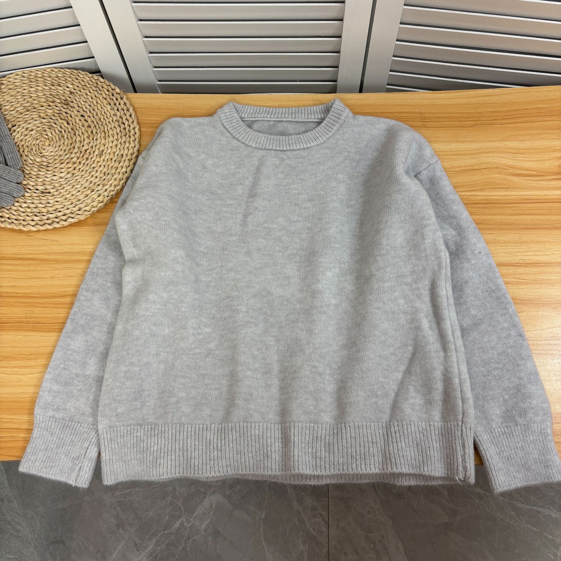 American style gray pullover sweater for women, autumn/winter 2025, loose fit, round neck, versatile base layer knit top. - Image 25