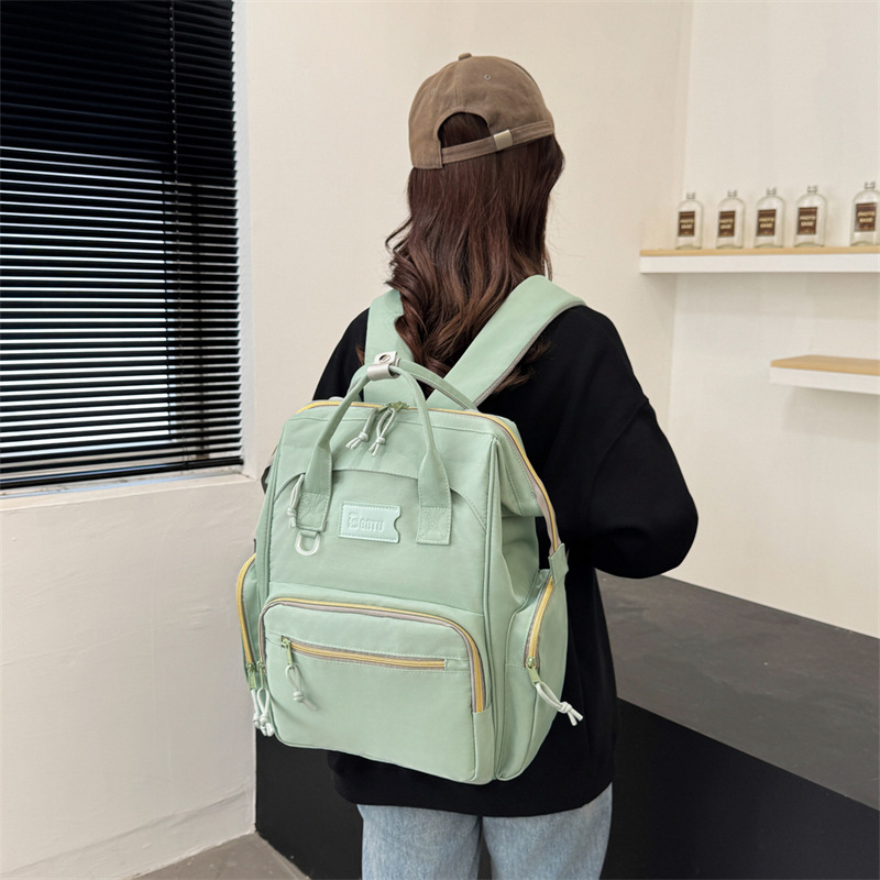 Mommy bag new style multi-pocket large size mother and baby bag outdoor travel multi-function splash-proof lightweight mommy bag - Image 3