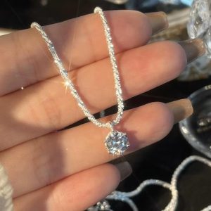 Cross-border minimalist women's necklace, Instagram style, starry sky, cool and niche design, clavicle chain, jewelry accessories wholesale.