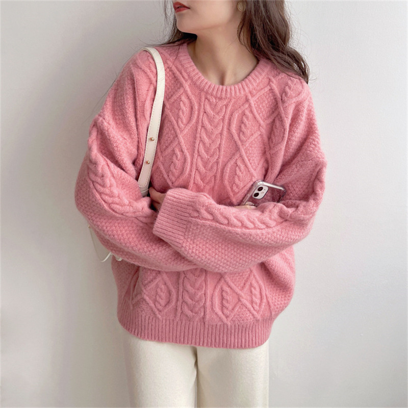 Women's 2025 Autumn/Winter New Japanese Style Sweet and Gentle Round Neck Loose Slimming Long Sleeve Pullover Knitted Top - Image 4