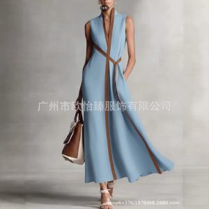 Sleeveless Stand-Collar Color-Block Dress