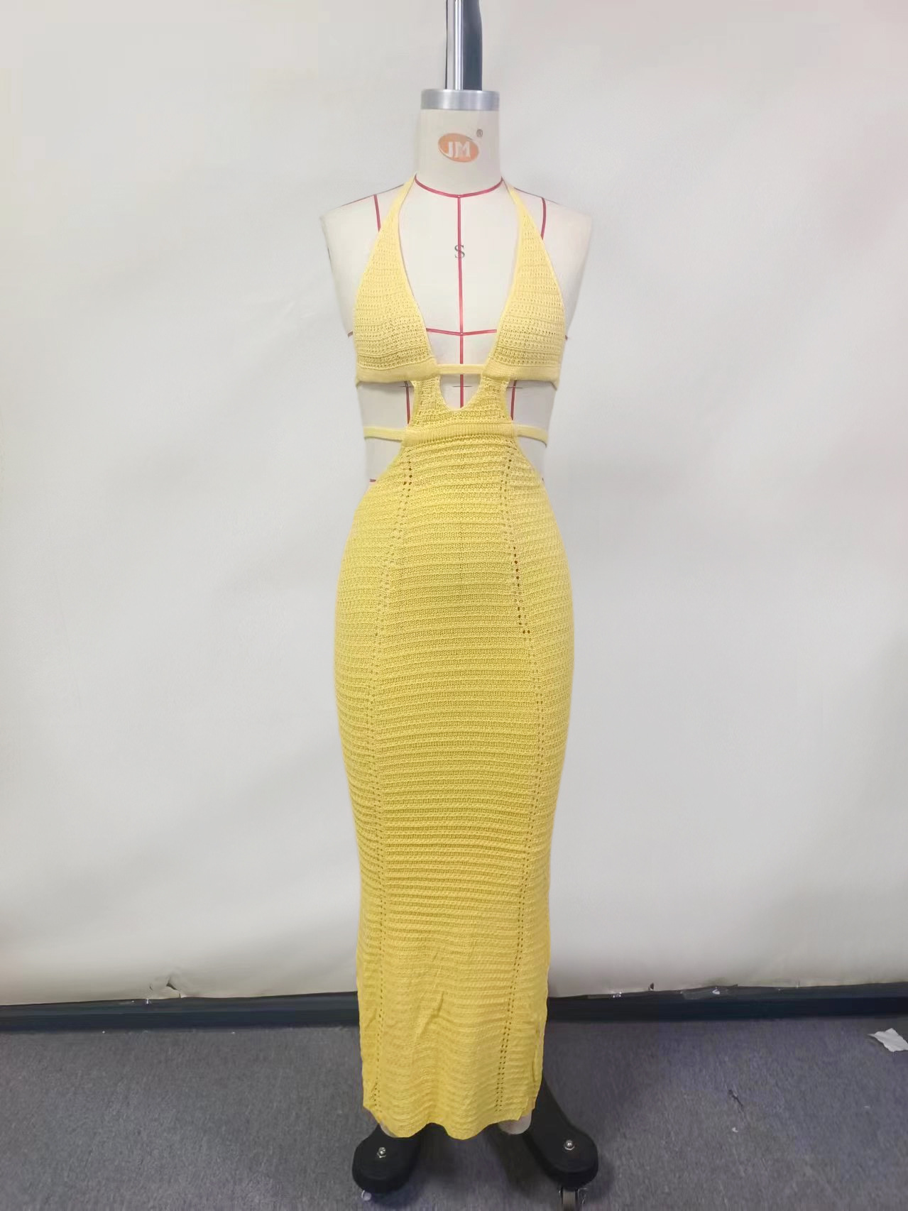 2023 European and American ins style hot selling new sexy street style pure desire halter neck wrap chest hollow lace dress female - Image 13