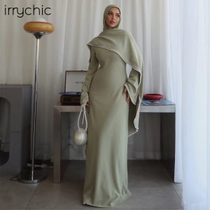 2026 Loriya AliExpress Dubai Middle East Europe and America Beaded Shawl Long Sleeve Dress LR1167