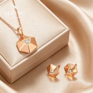 Xuping Fashionable Simple Retro Style Earrings Pendant Jewelry Set, Copper Alloy Geometric Polygon Jewelry Wholesale for Women