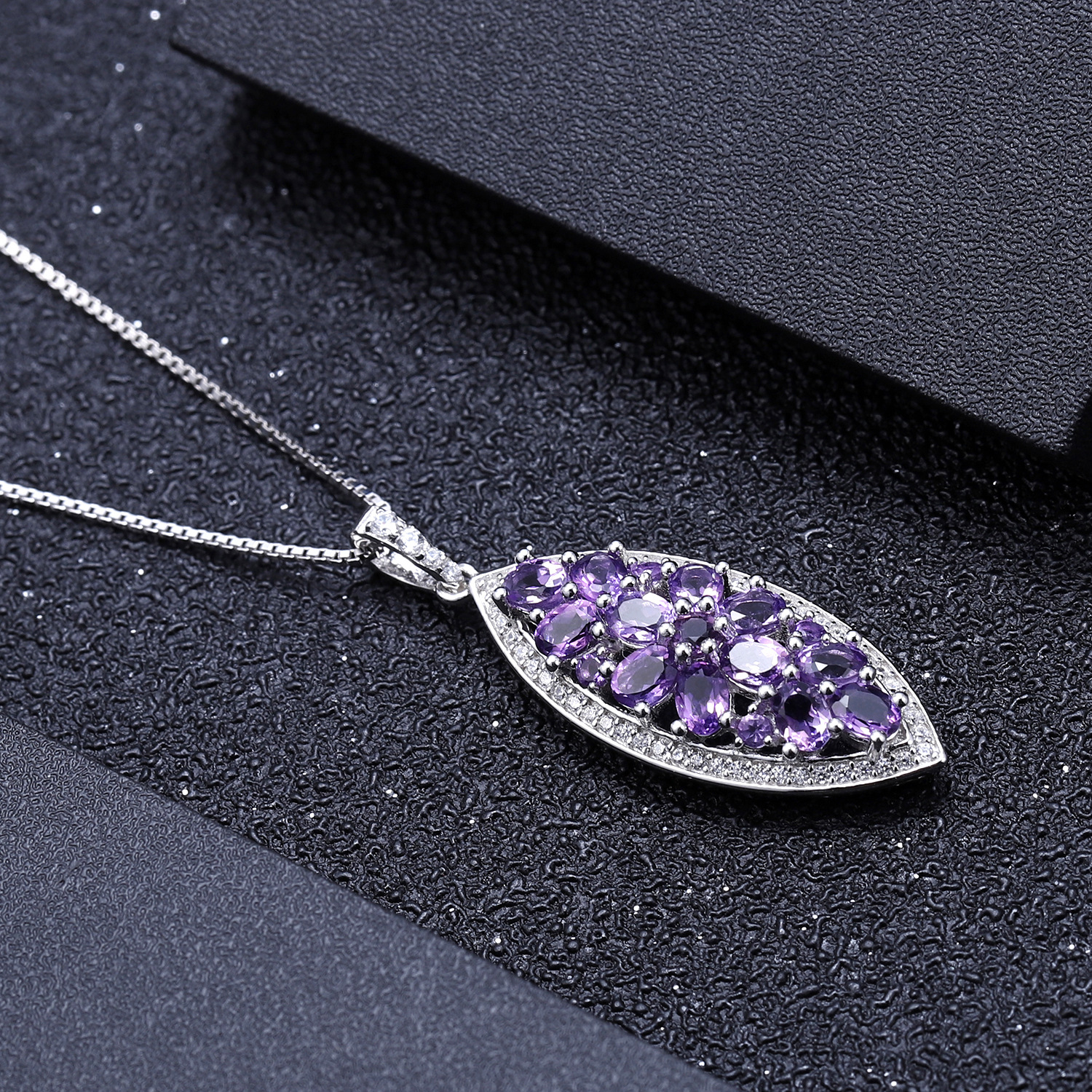 Luxury and sophisticated natural amethyst pendant, European and American style fashion design, S925 sterling silver gemstone necklace pendant - Image 3