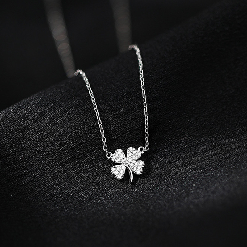 Superbly sparkling diamond butterfly necklace for women, a sophisticated and elegant clavicle chain, sweet and dazzling, fashionable and stylish choker. - Image 48
