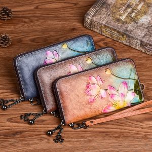 Wallet women Chinese style long small hand bag first layer cowhide zipper mobile phone bag embossed retro color coin purse
