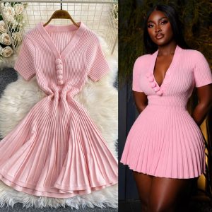 Petite Women's Charming Floral V-Neck Short-Sleeve Dress, 2026 New Style, Slim Fit and Flattering Pleated Skirt