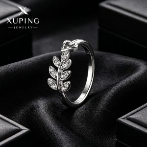 Xuping minimalist Japanese and Korean style heart and wheat ear ring, niche design, easy to match, light luxury temperament women's jewelry.