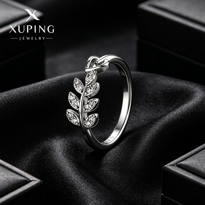 Xuping minimalist Japanese and Korean style heart and wheat ear ring, niche design, easy to match, light luxury temperament women's jewelry.