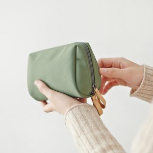 Korea Cosmetic Bag Simple Ladies Mini Toiletry Bag Waterproof Trumpet Portable Hand Hold Travel Storage Bag