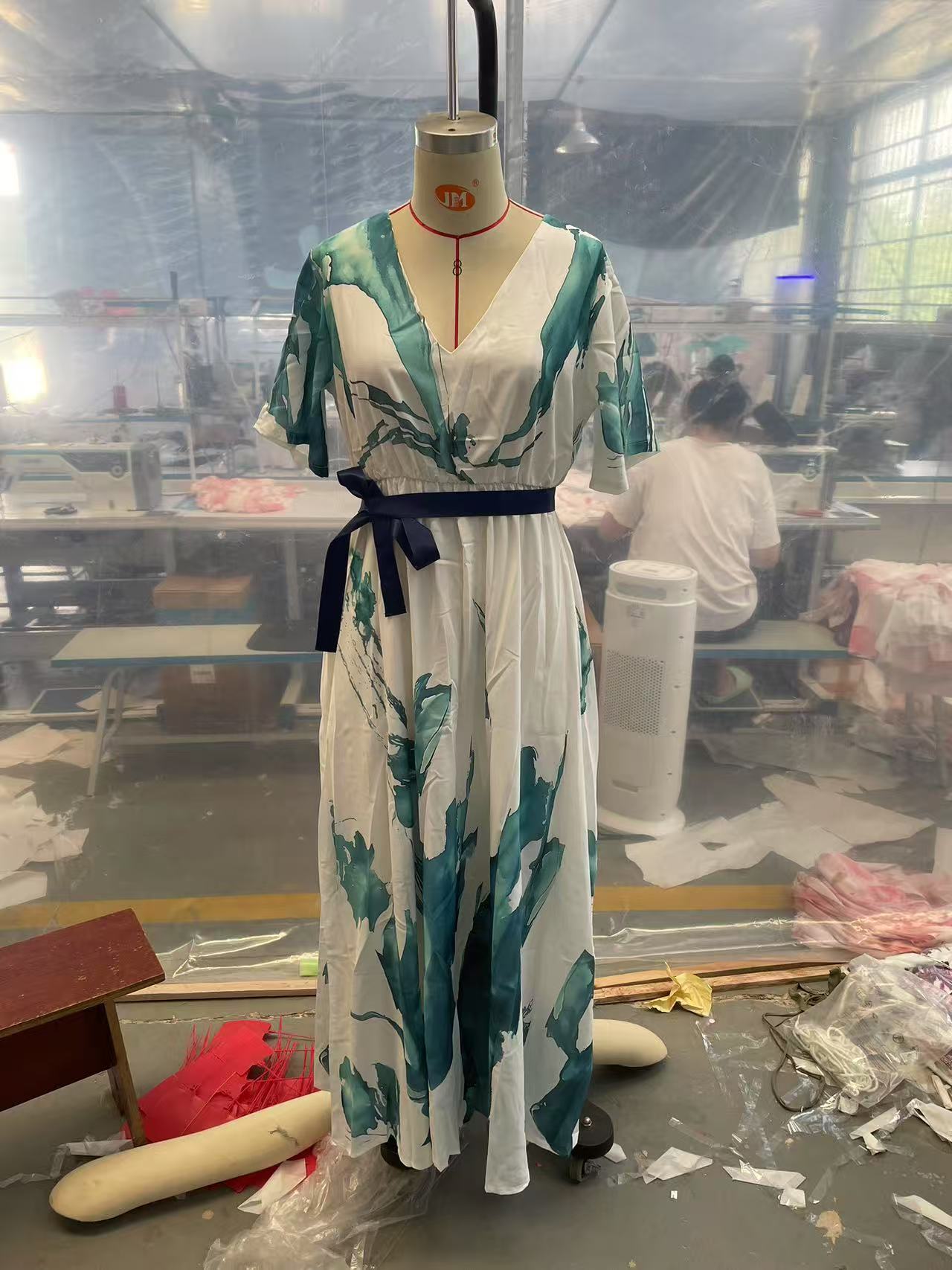 2025 European and American Women's Clothing Amazon Independent Website V-neck Digital Print Thin Rope Short Sleeve Dress Long Skirt - Image 3