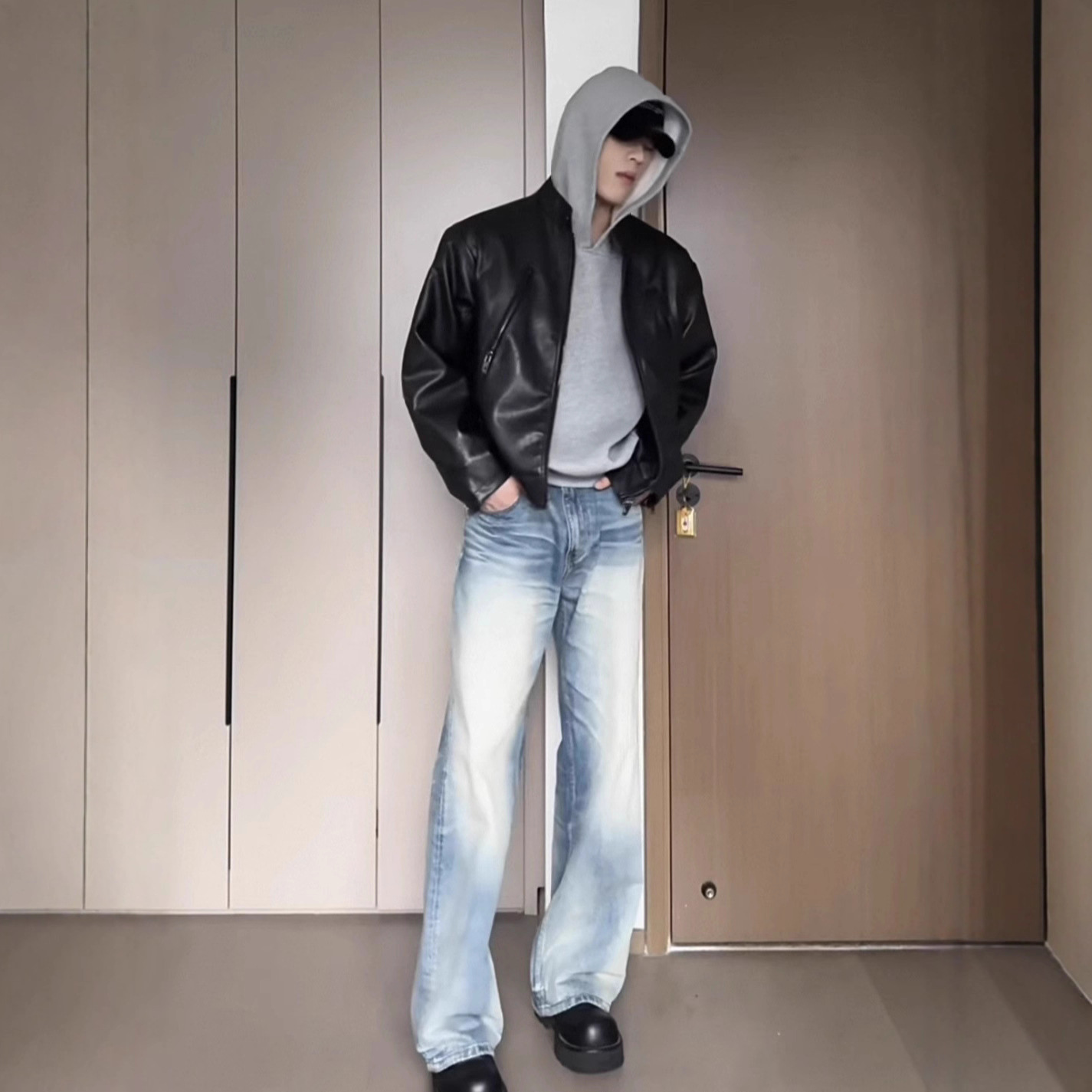 Jimo self-owned TBR Niu Wang series 05 A-line version washed blue straight loose cleanfit jeans - Image 4