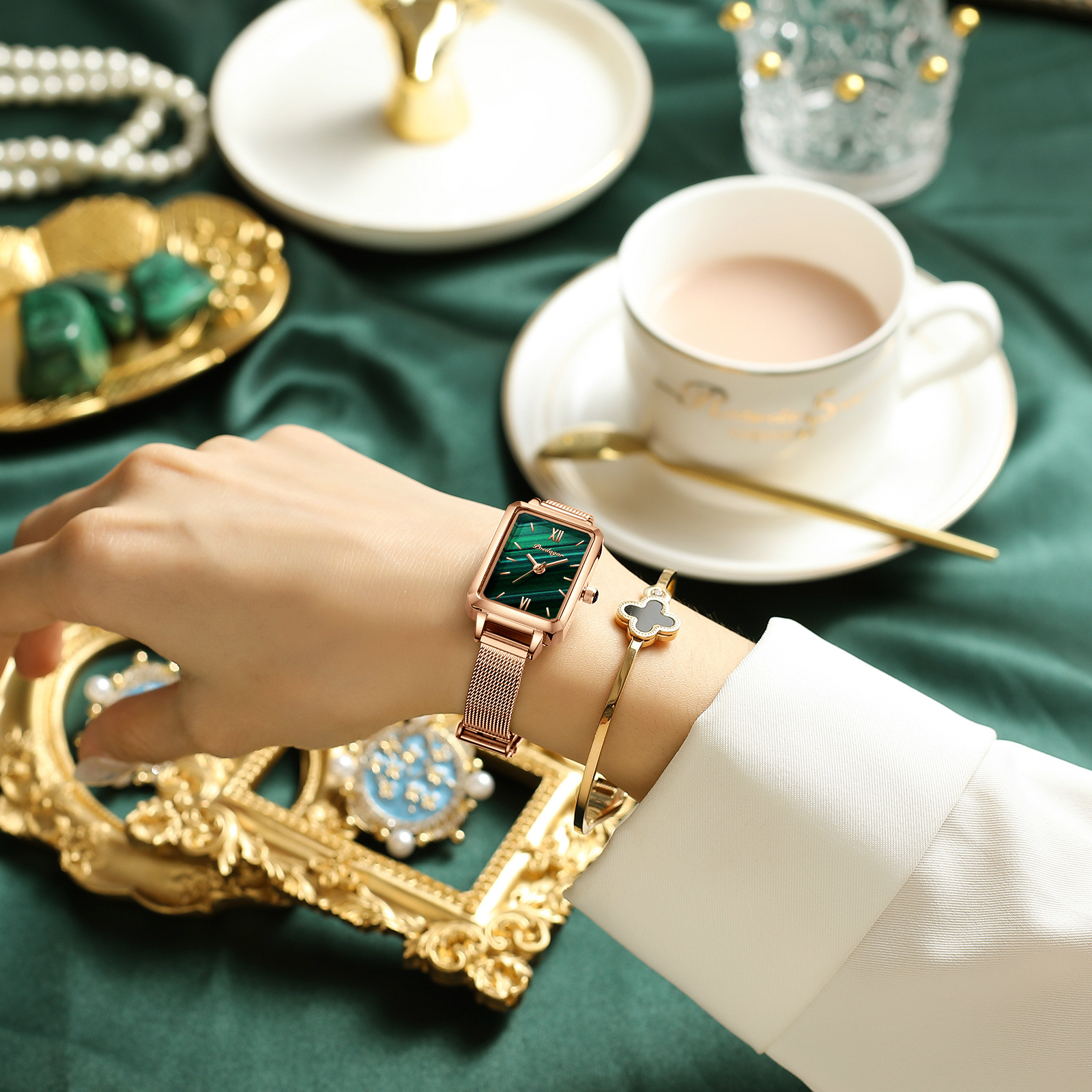 Small green watch vibrato live explosion style Swiss brand square ladies watch student Korean version of quartz watch one piece on behalf of - Image 11