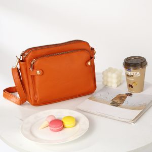 Retro European and American three-layer leather crossbody bag Three Layer Leather for cross-border Amazon independent station