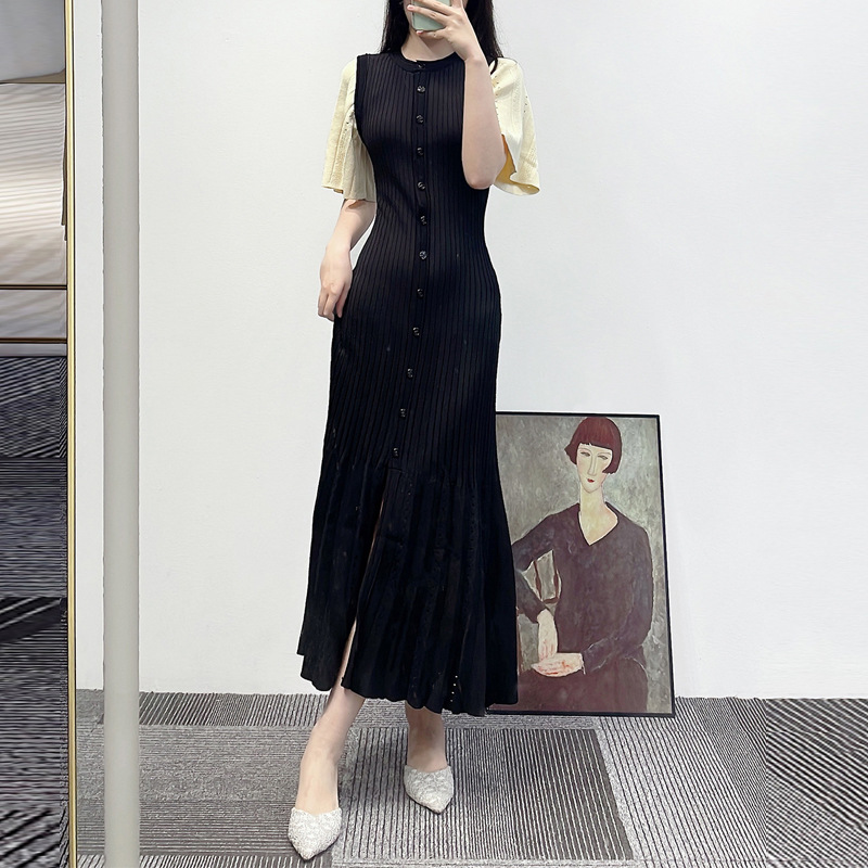 Foreign trade Middle Eastern celebrity style new style temperament waist trumpet sleeve knitted dress ladies round neck single breasted long skirt - Image 7