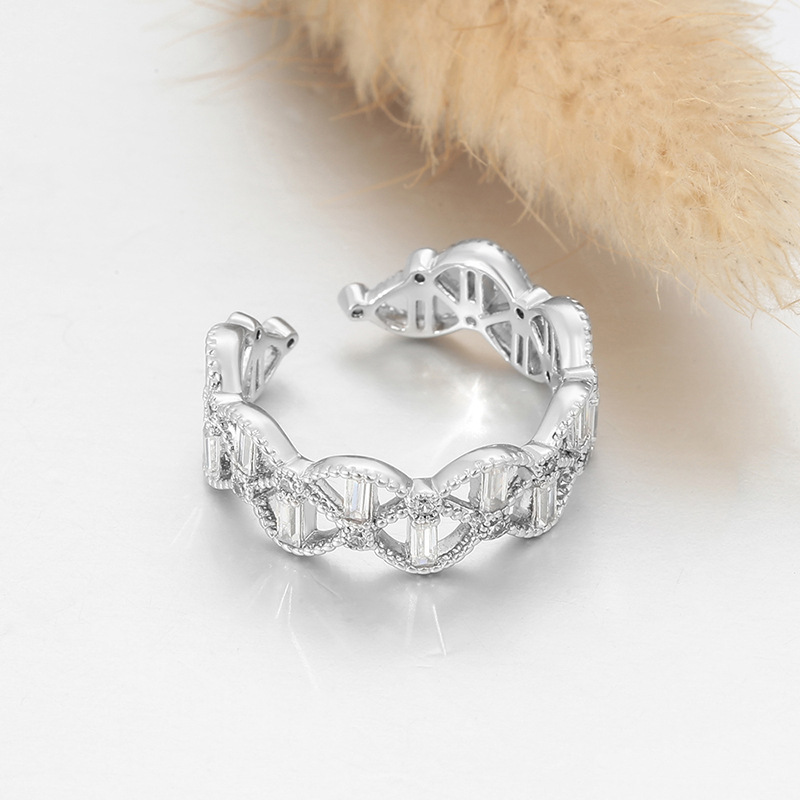 Xuping hollowed-out design irregular geometric open ring, copper alloy plated white, niche and unique women's jewelry wholesale. - Image 4
