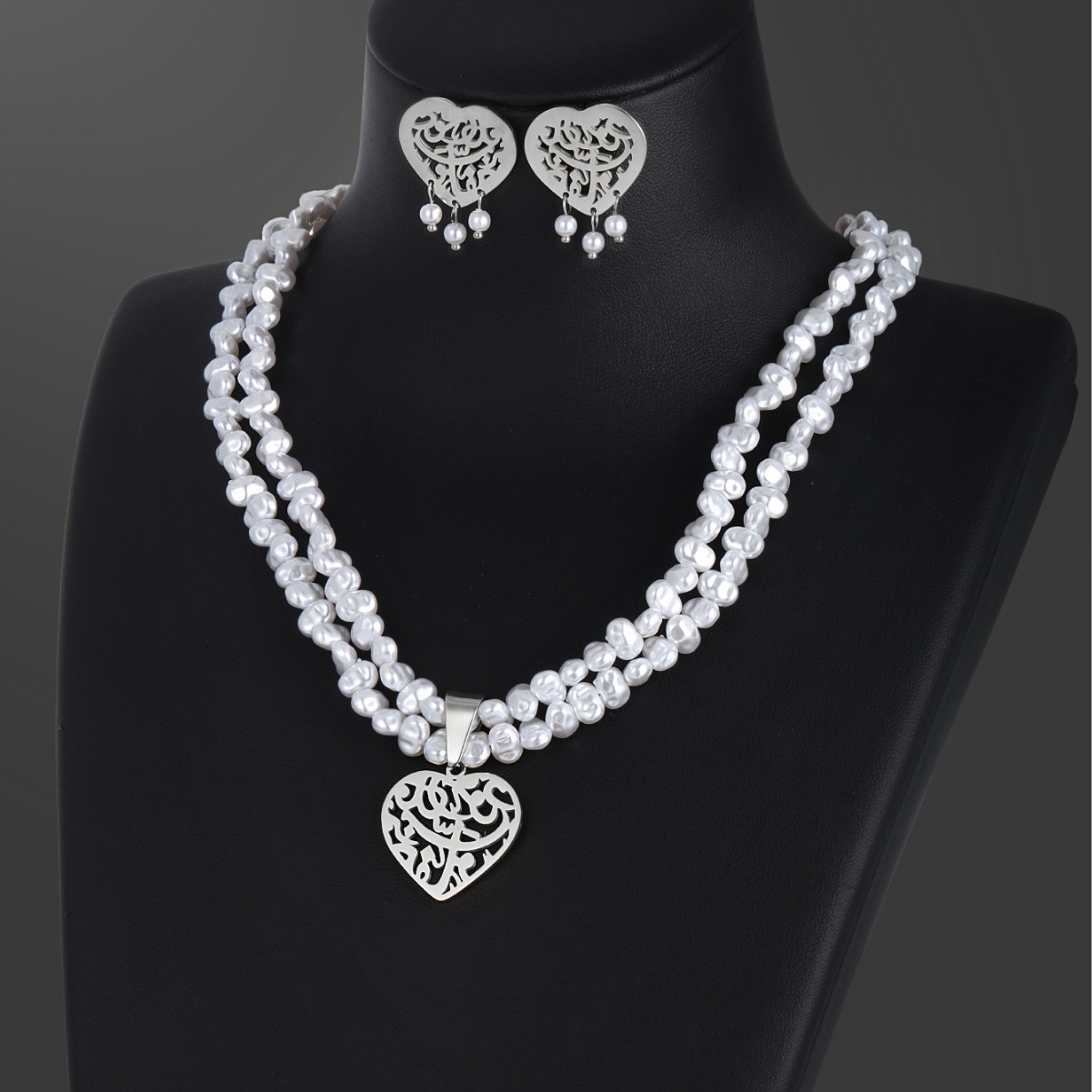 Xuping Jewelry Stainless Steel Heart Earrings & Imitation Pearl Necklace Autumn/Winter Set - European and American Fashion Retro Earrings for Women - Image 2