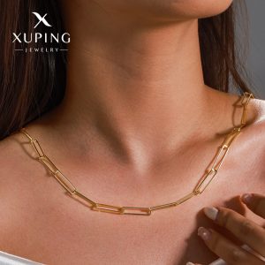 Xuping French-style plain chain necklace, light luxury, stackable square thick cross chain, unisex, minimalist niche design.