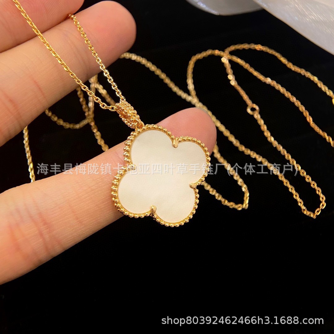 Vanke high-end four-leaf clover necklace for women, thickly plated with 18k rose gold and red agate, CNC engraving craftsmanship. - Image 15
