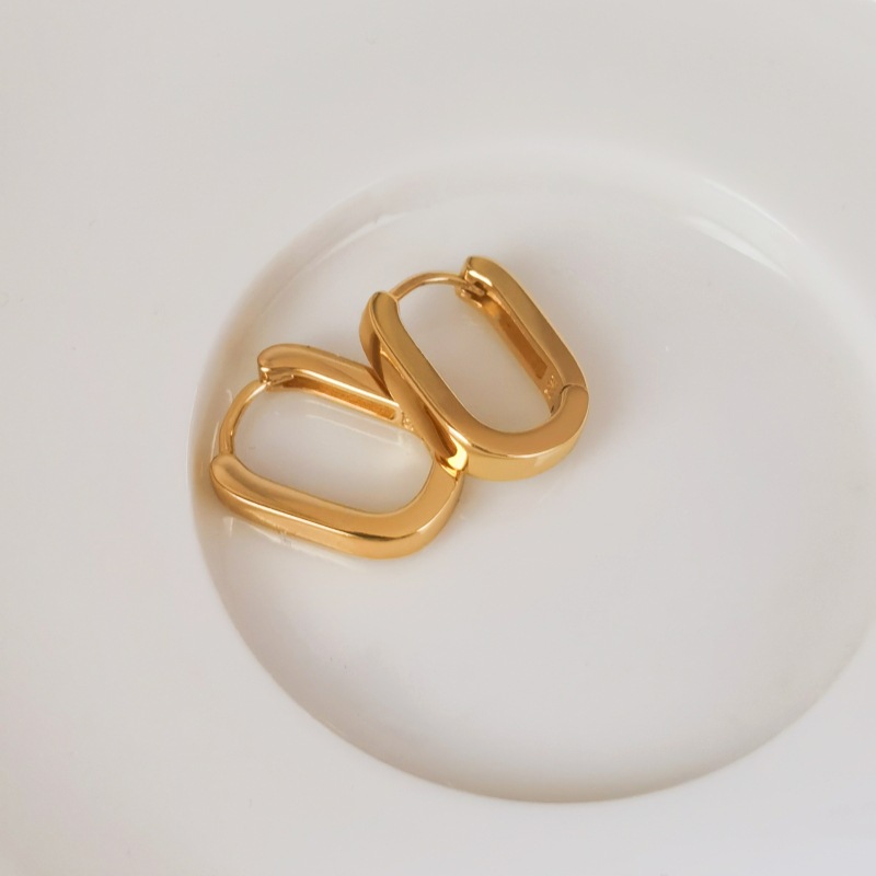 Texture all-over S925 silver ear buckle earrings for women, simple U-shaped earrings, cool style fashionable earrings, high-end - Image 6