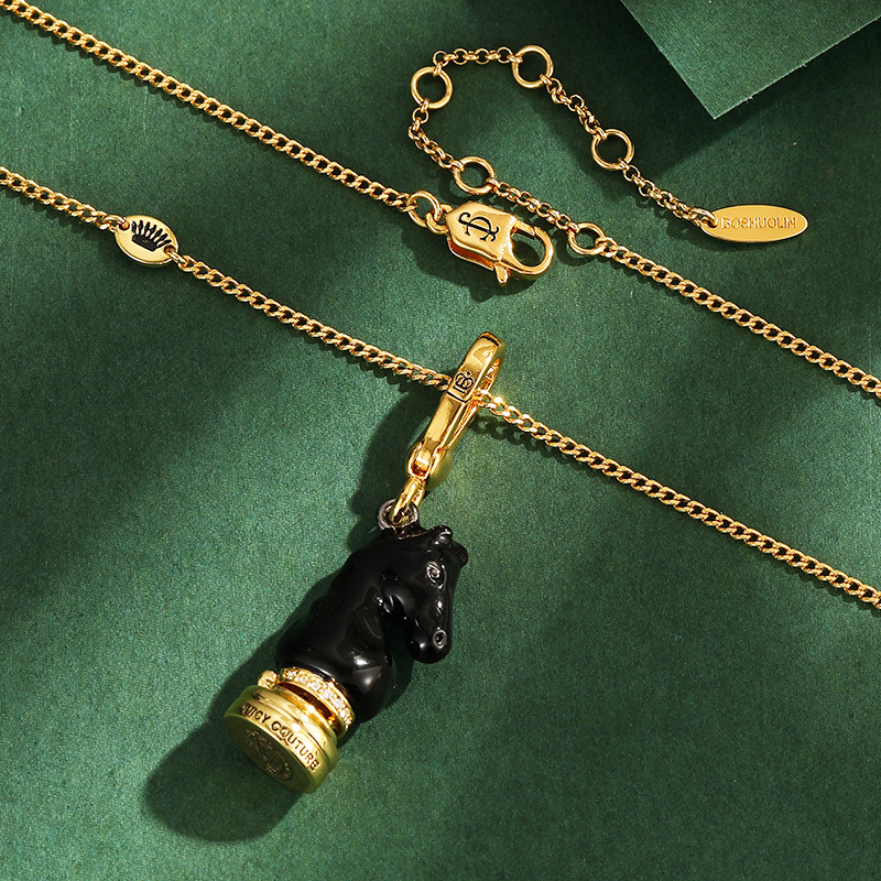 Wholesale enamel-glazed black horse head chess pendant, niche fashion, openable bag charm for men and women. - Image 3