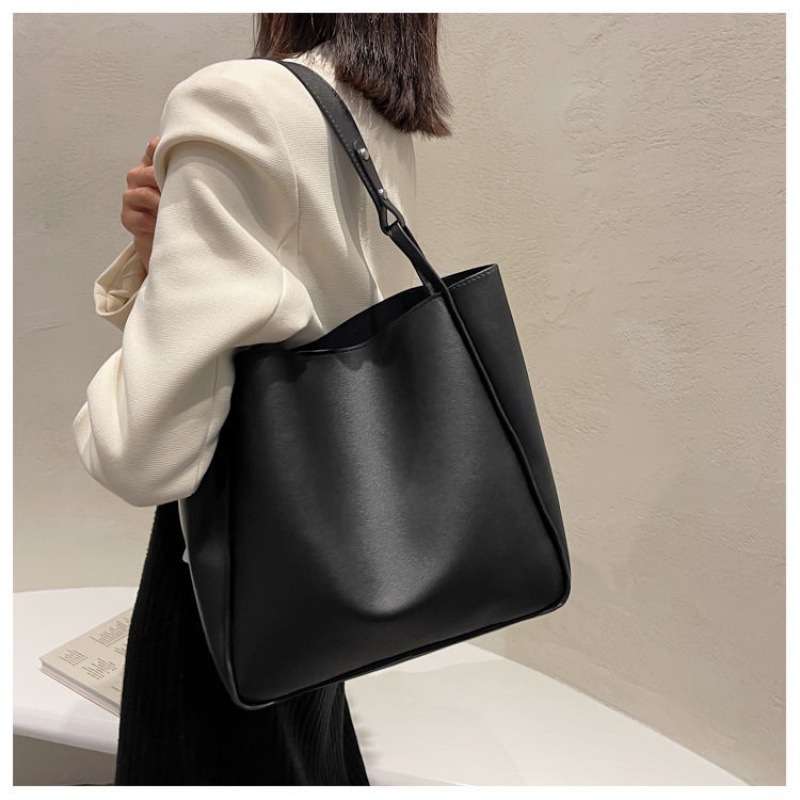 Fashionable Korean version of the tote bag texture large-capacity bag women about retro mommy bag single shoulder bag remedial bag independent station - Image 5