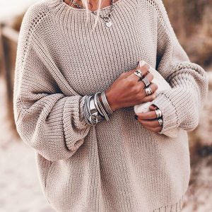 Sweater manufacturers' 2025 winter new arrivals: knitted sweaters, export oversized plus-size sweaters for women, autumn and winter, European and American styles.