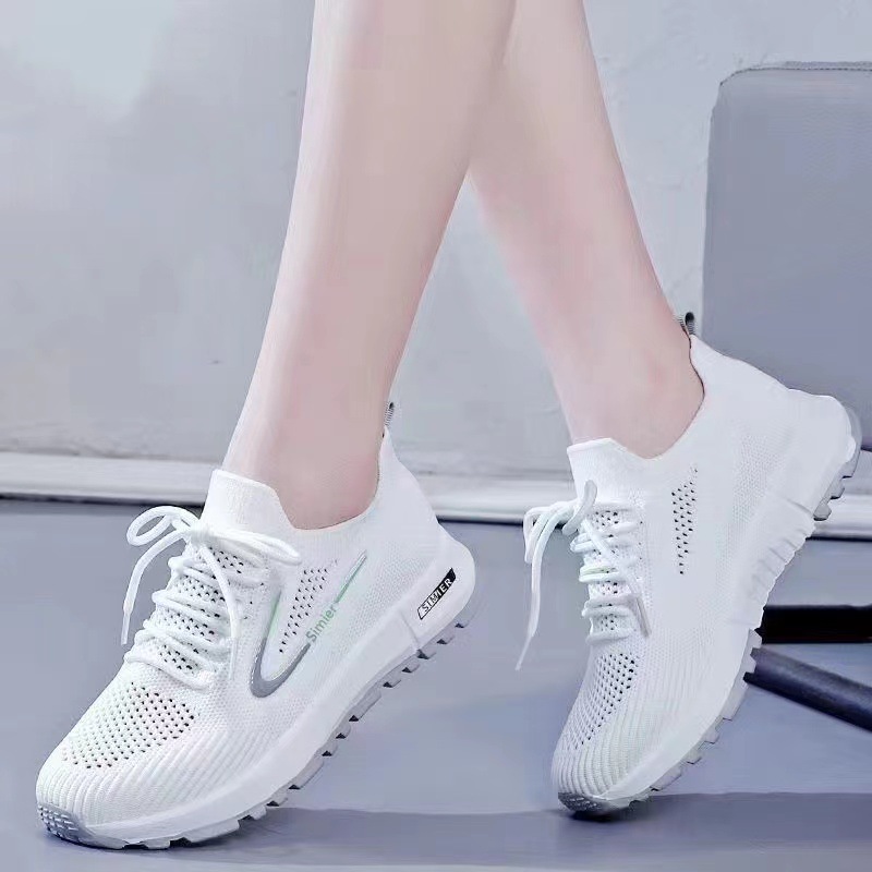 Dropshipping new women's fly woven fishnet shoes, comfortable soft-soled white shoes, fashionable lightweight student shoes, sneakers - Image 11
