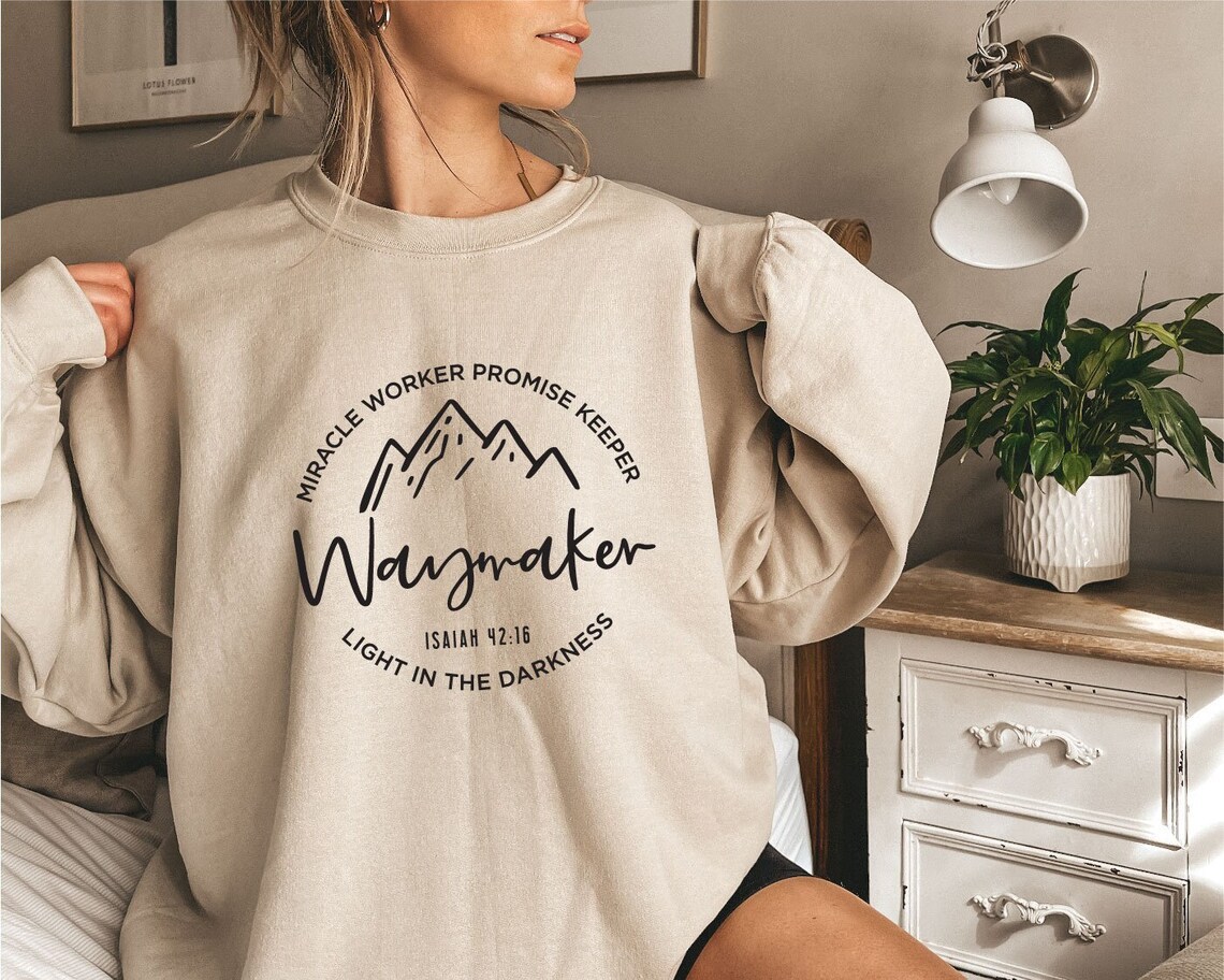 Be The Light Sweatshirt Gift For Christians Mathew 5:14 Swea - Image 3