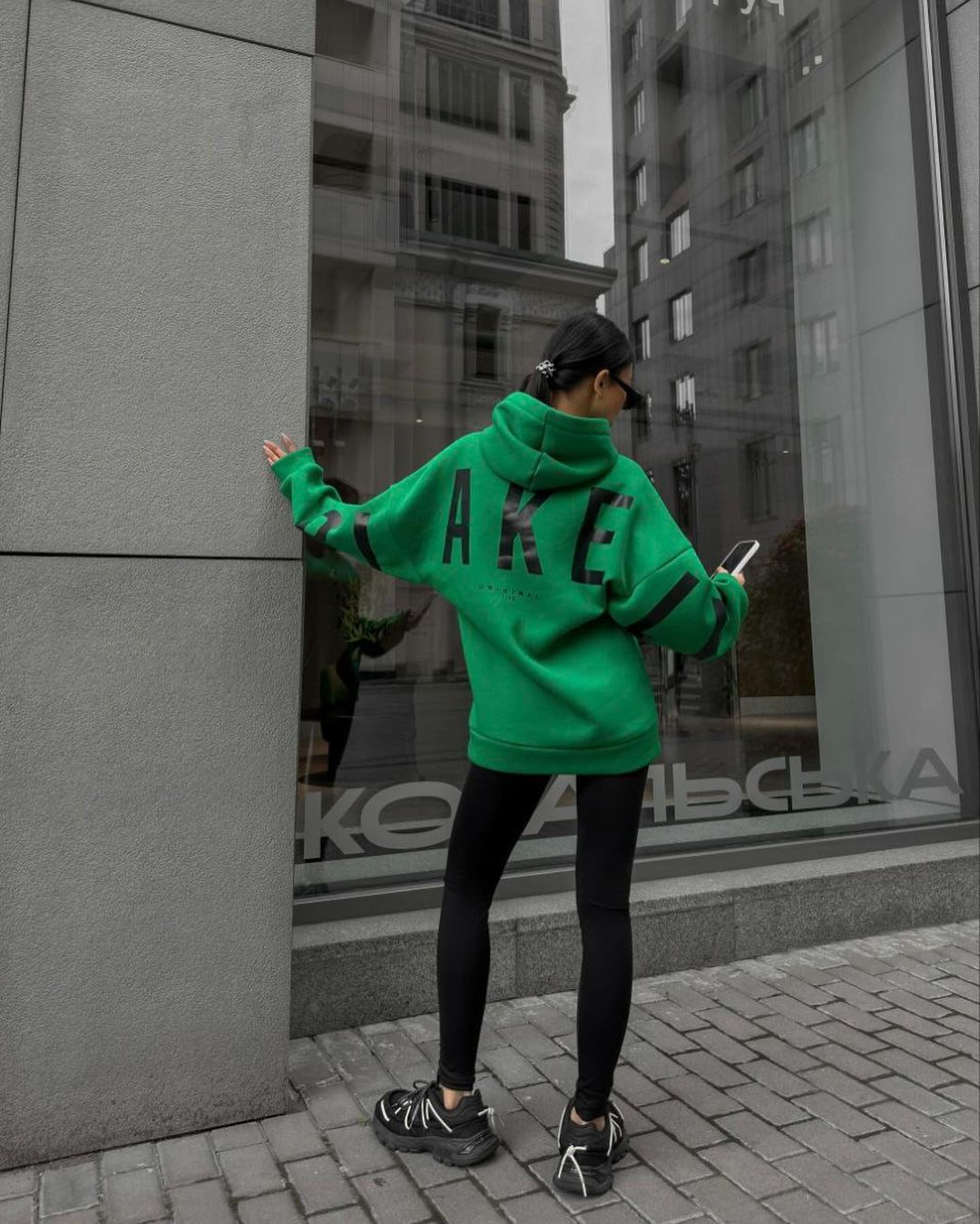 2023 new Amazon cross-border European and American fashion printing thickened versatile long-sleeved loose hooded sweatshirt for women - Image 6