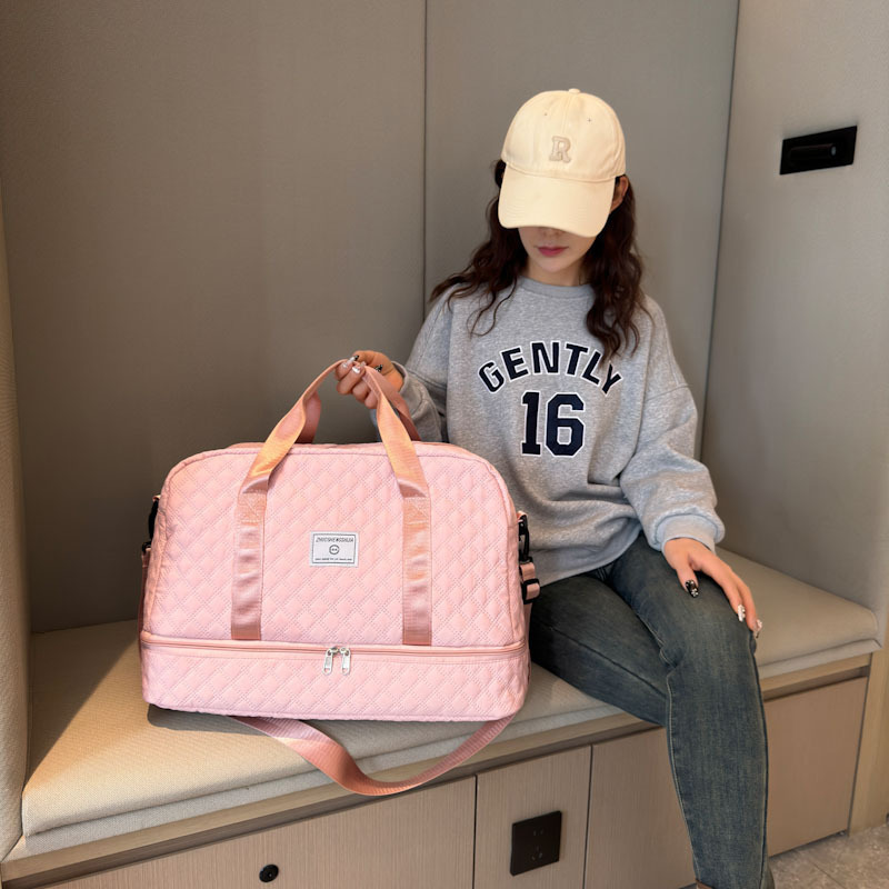Large-capacity sports bag, cross-border tote gym bag, independent shoe compartment, short-distance travel bag with wet and dry separation. - Image 3