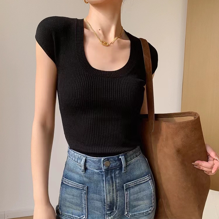 French Style U-Collar Qu Zhu Short-Sleeved T-shirt Women's Clothing 2023 Summer New Simple Slim-Fit Figure Flattering Knitted Shirt Fashion - Image 6