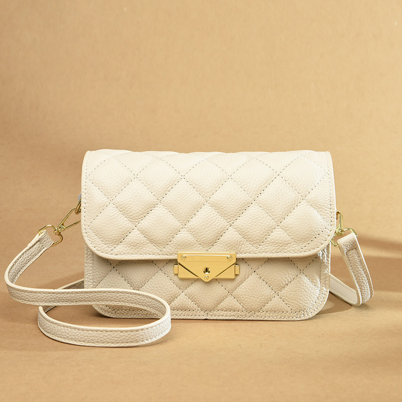 DENK cross-border wholesale 2023 new design gentle bag versatile fashion genuine leather crossbody small square bag women's bag - Image 4