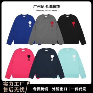 Women's Round-Neck Long-Sleeve Heart-Motif Sweater