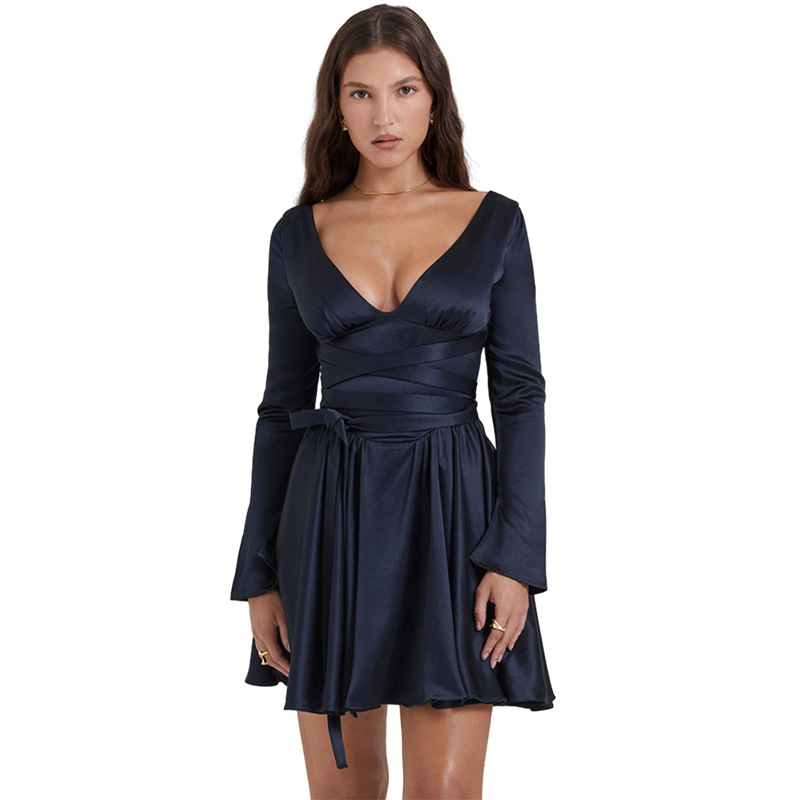 European and American style autumn and winter new cross-border women's fashionable V-neck sexy backless strappy waist-slimming dress for women