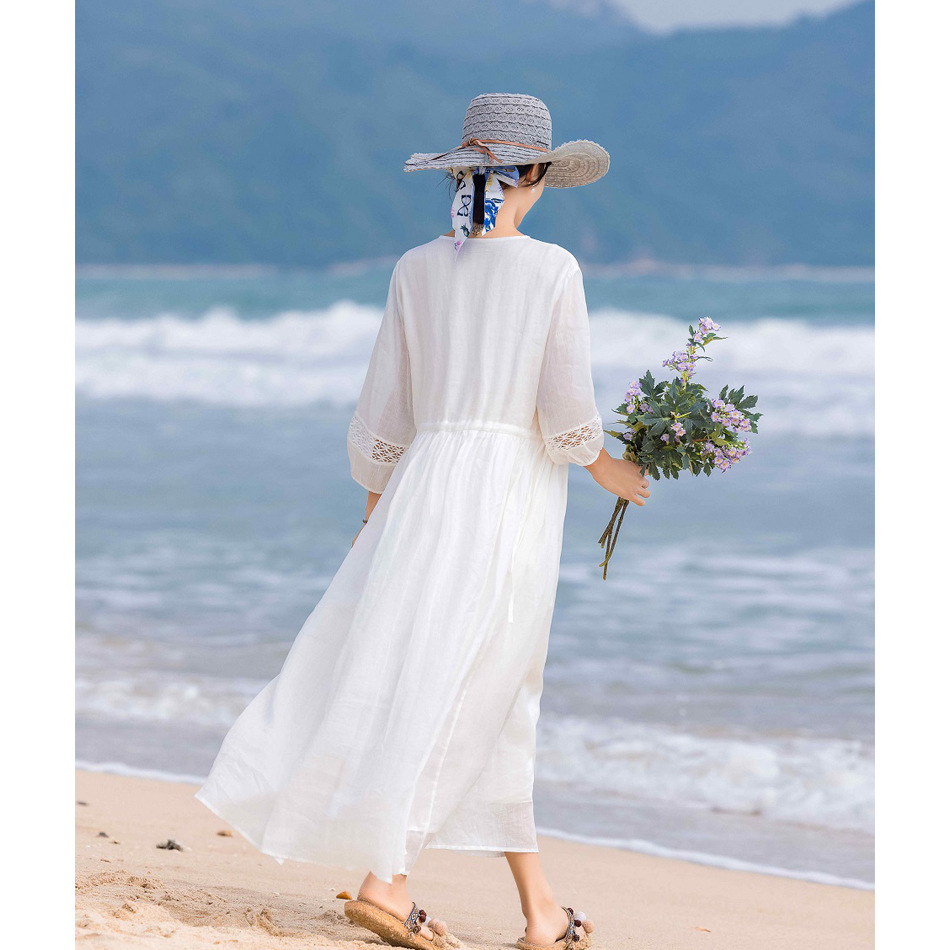 2024 Spring/Summer New Arrival: White Flowy Linen Lace-Trimmed Lantern Sleeve Tie-Waist Slimming Dress - Image 2